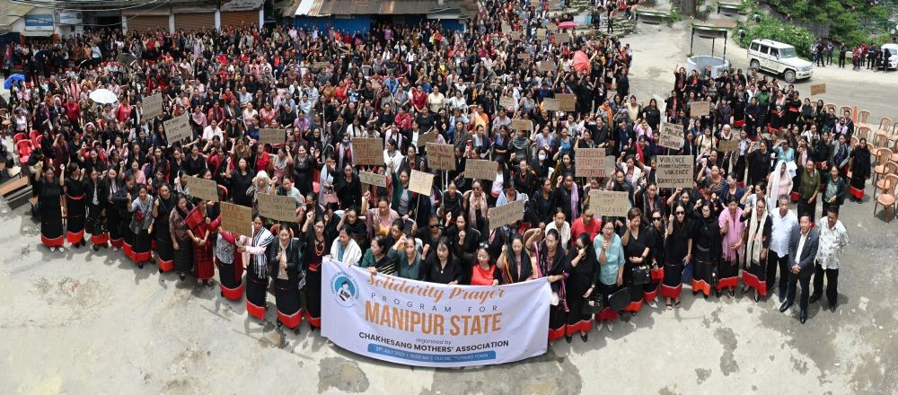 Section of gathering at solidarity prayer program for Manipur state organized by CMA at Pfutsero on July 31.
